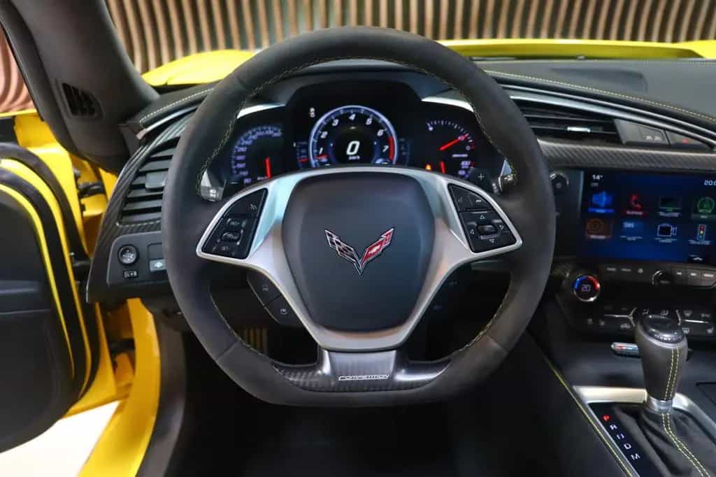 Corvette C7 6.2 V8 TARGA Z06 - Competition - Bose - HUD 04/2016-photo-8