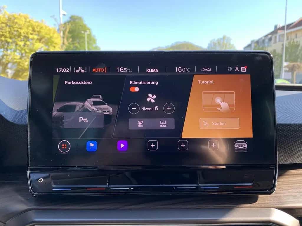 Seat Leon 1.5TSI DSG Xcellence Voll-LED+Navi+Kamera 06/2021-photo-22
