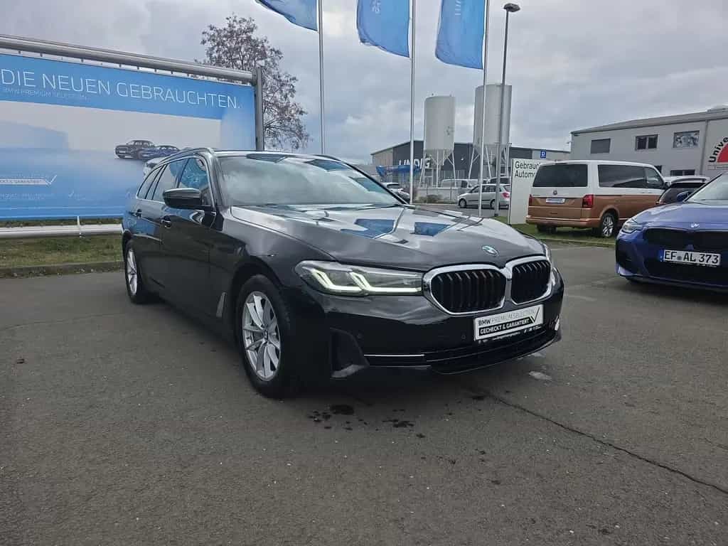BMW 5 Series 540d xDrive Tour LEDER KAMERA 4x SHZ LED LC Prof 06/2022-photo-1
