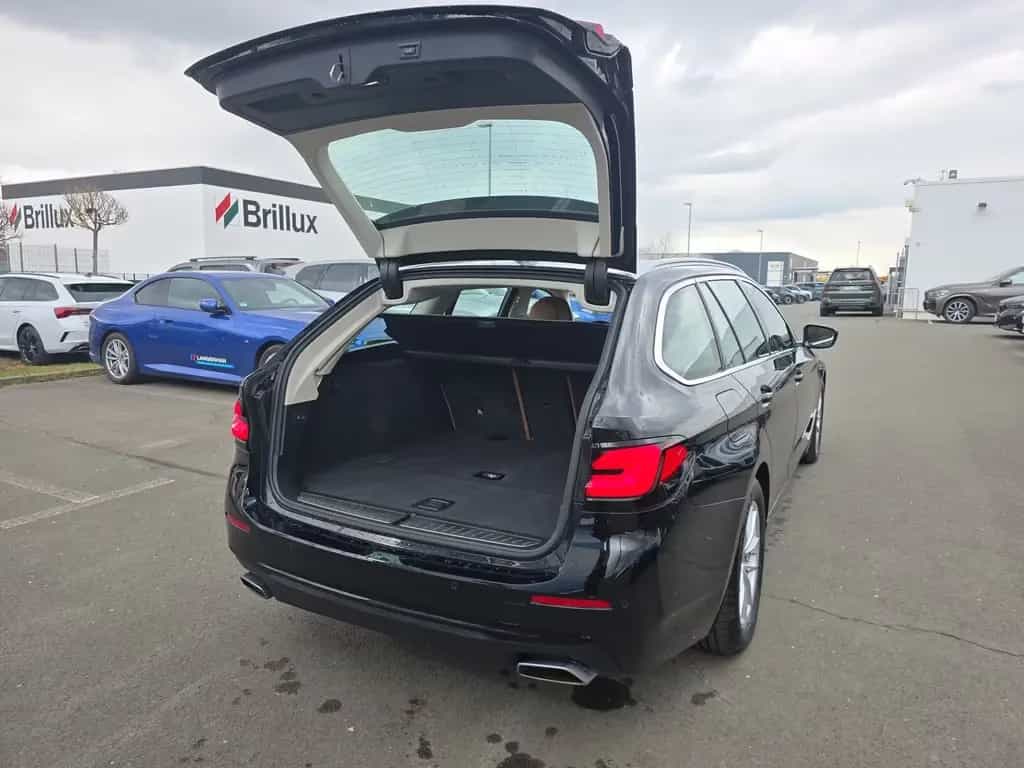 BMW 5 Series 540d xDrive Tour LEDER KAMERA 4x SHZ LED LC Prof 06/2022-photo-20