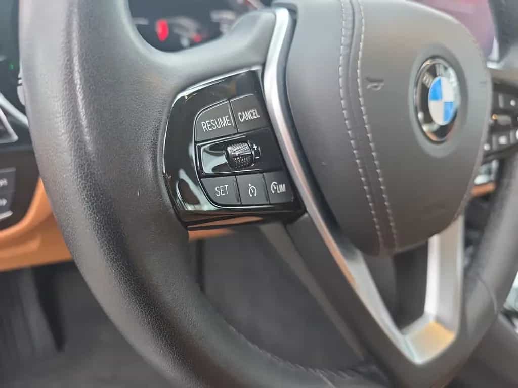 BMW 5 Series 540d xDrive Tour LEDER KAMERA 4x SHZ LED LC Prof 06/2022-photo-23