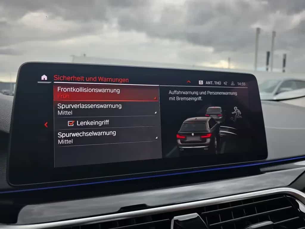 BMW 5 Series 540d xDrive Tour LEDER KAMERA 4x SHZ LED LC Prof 06/2022-photo-25