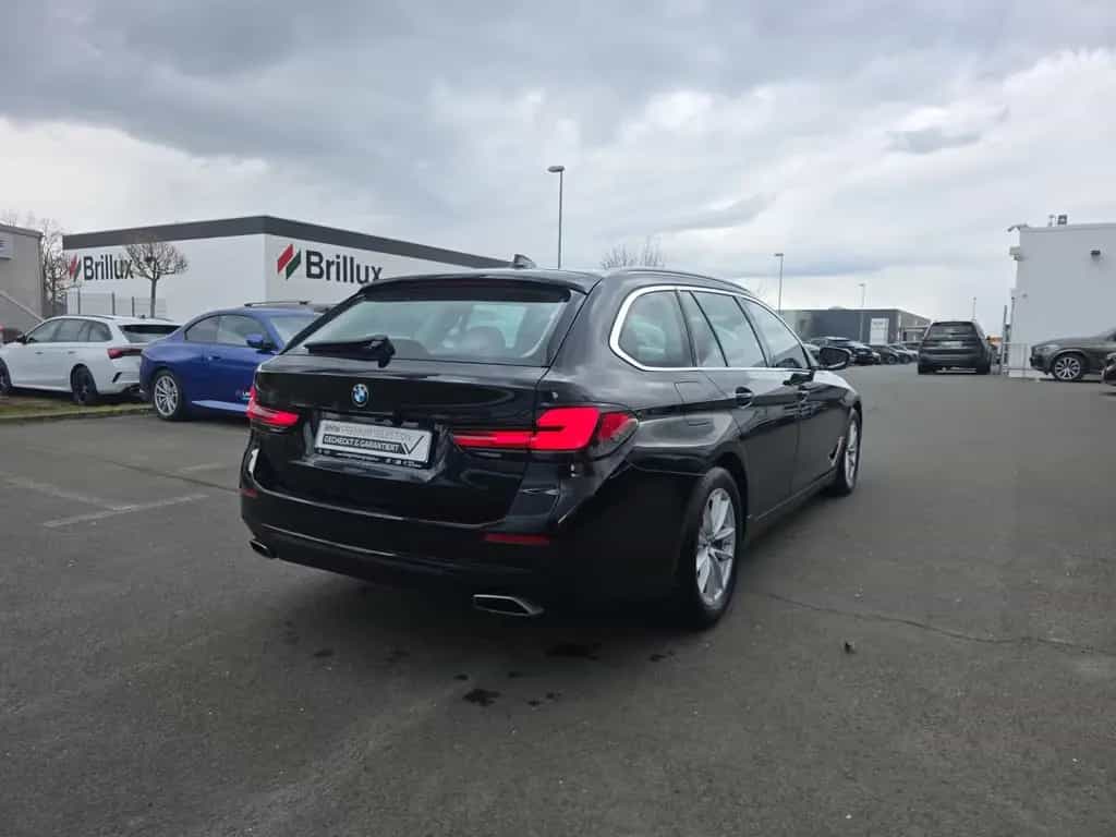 BMW 5 Series 540d xDrive Tour LEDER KAMERA 4x SHZ LED LC Prof 06/2022-photo-6