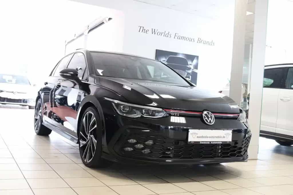 Volkswagen Golf VIII GTI DCC Pano Kamera LED-Plus ACC PDC 01/2021-photo-6