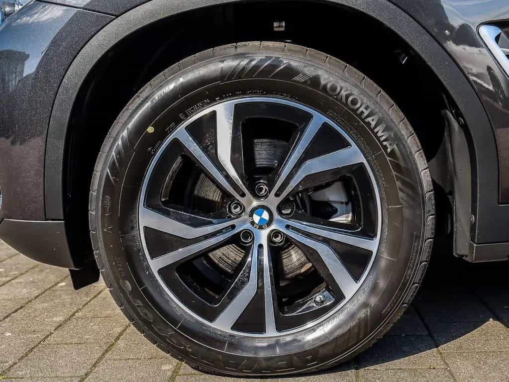 BMW X3 xDrive20d A NAVI LED Sound Syst. PDC V+H DAB 08/2021-photo-3