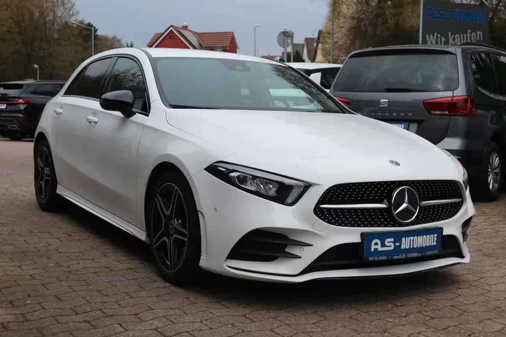 Mercedes-Benz A-Class 250 AMG-Line *2.HD/DCT/RFK/PDC/LED/TEMP/KLIMA* 09/2019-photo-0