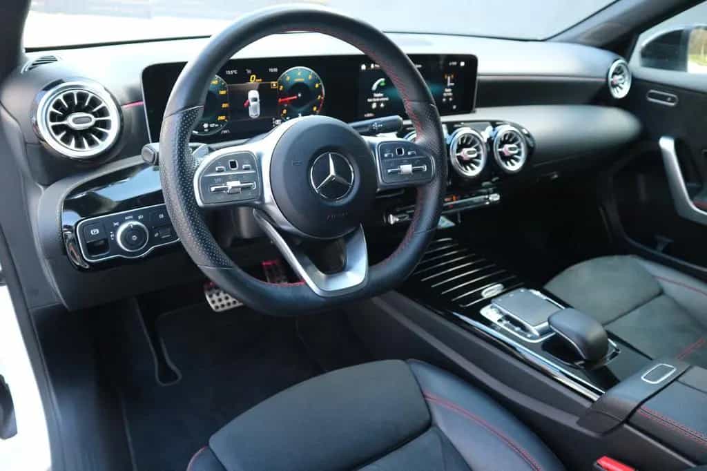 Mercedes-Benz A-Class 250 AMG-Line *2.HD/DCT/RFK/PDC/LED/TEMP/KLIMA* 09/2019-photo-7