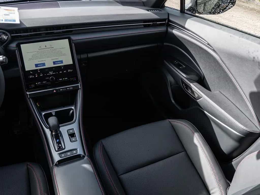 Lexus LBX Elegant Black Edition KAMERA el. Heckklappe null-photo-14