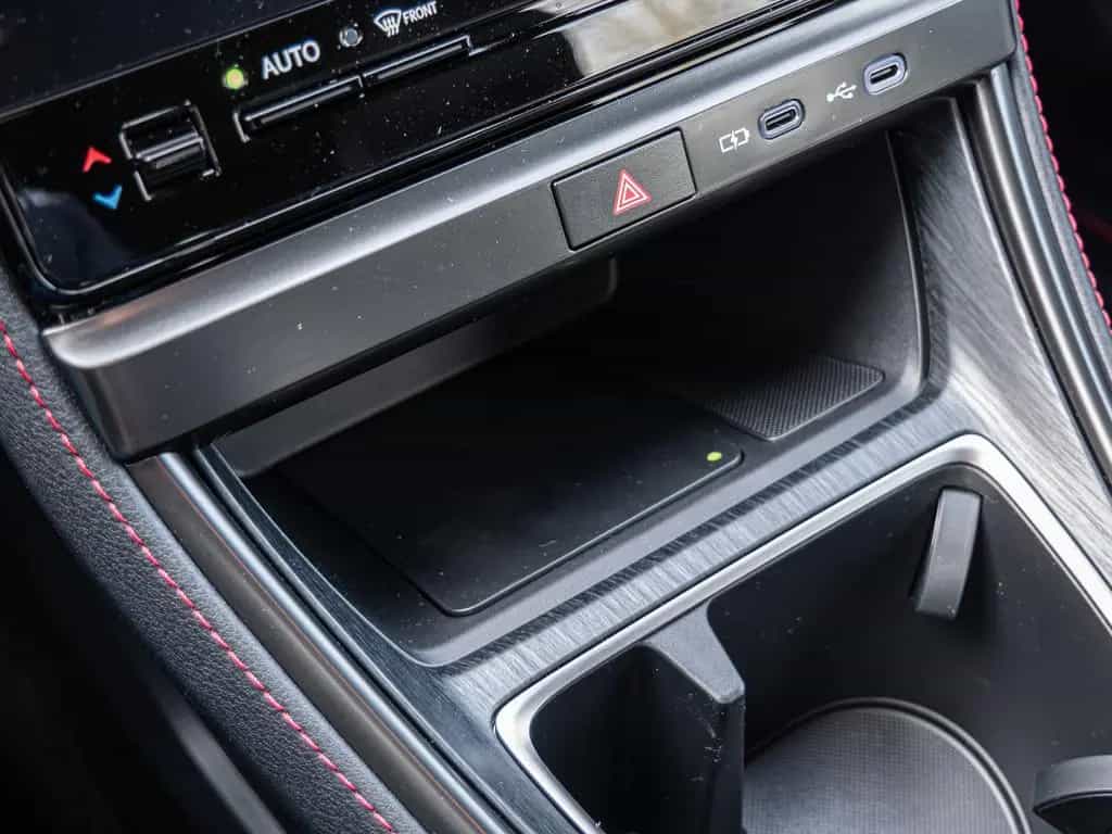 Lexus LBX Elegant Black Edition KAMERA el. Heckklappe null-photo-24