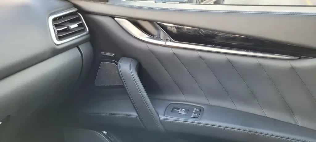 Maserati Ghibli Modena AWD S Q4 Nerissimo Paket 12/2021-photo-14