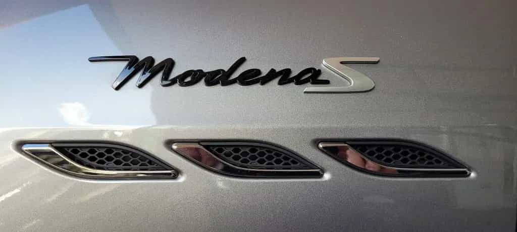 Maserati Ghibli Modena AWD S Q4 Nerissimo Paket 12/2021-photo-15