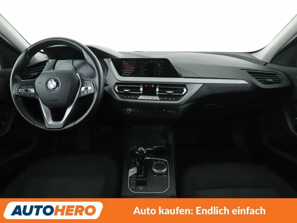 BMW 1 Series 118i Advantage Aut.*NAVI*TEMPO*LED*PDC*SHZ* 11/2020-photo-11