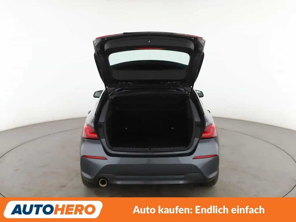 BMW 1 Series 118i Advantage Aut.*NAVI*TEMPO*LED*PDC*SHZ* 11/2020-photo-16