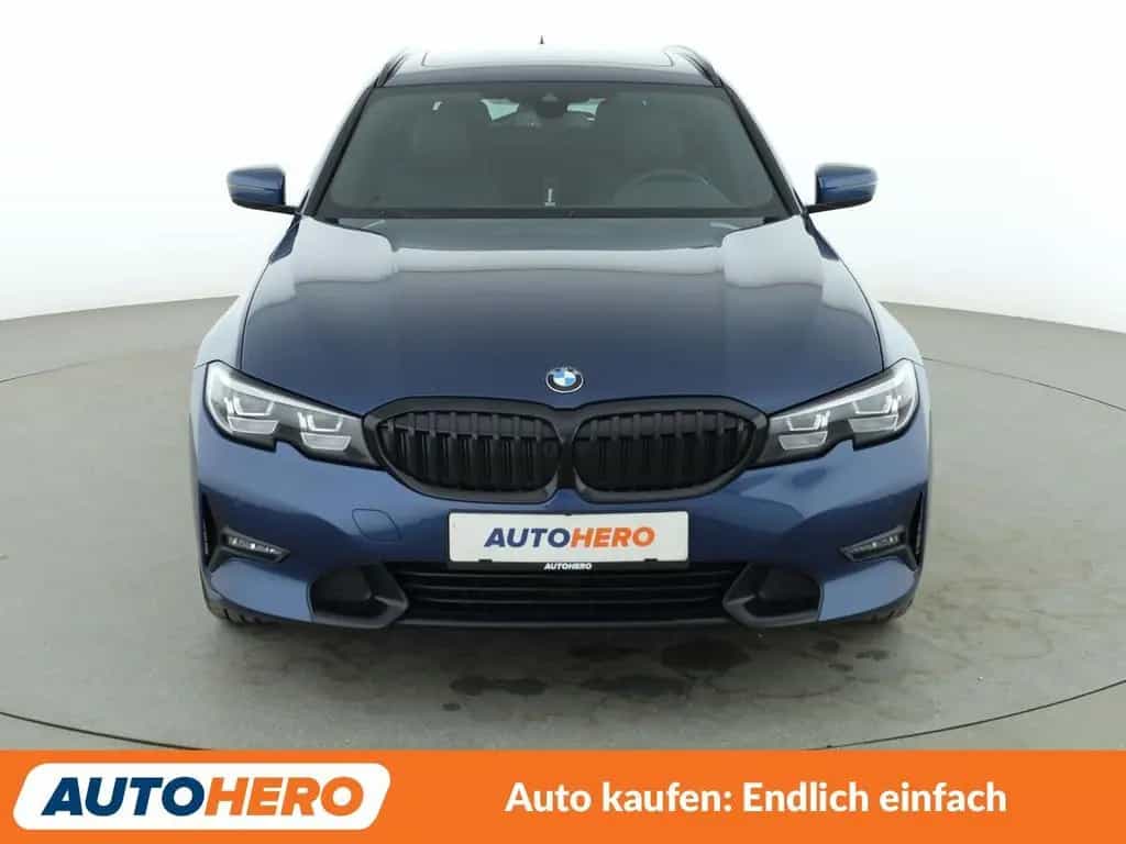 BMW 3 Series 320i Sport Line Aut.*NAVI*LED*TEMPO*CAM*PDC*SHZ* 03/2021-photo-8