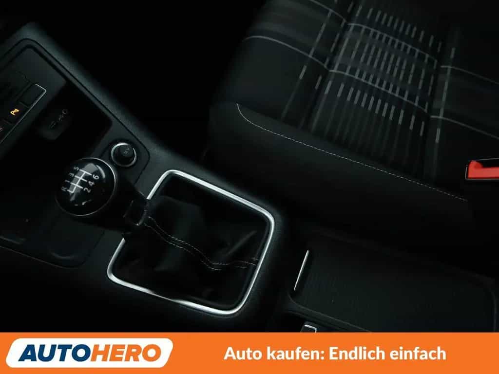 Volkswagen Tiguan 1.4 TSI Lounge Sport & Style BMT*NAVI* 02/2016-photo-23