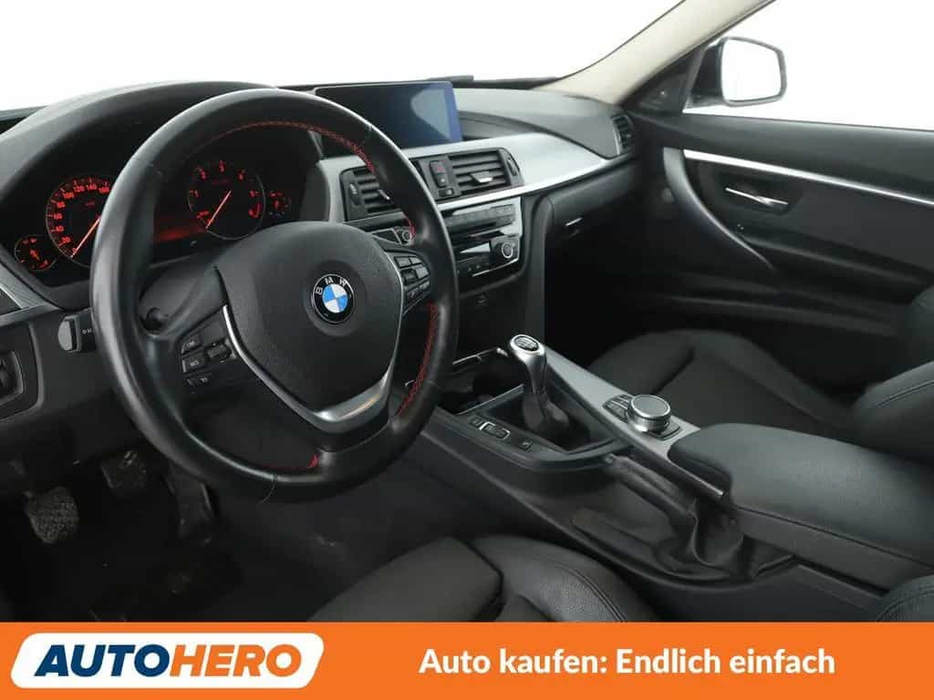 BMW 3 Series 320d Sport Line Shadow *NAVI*LED*TEMPO*PDC* 02/2019-photo-10