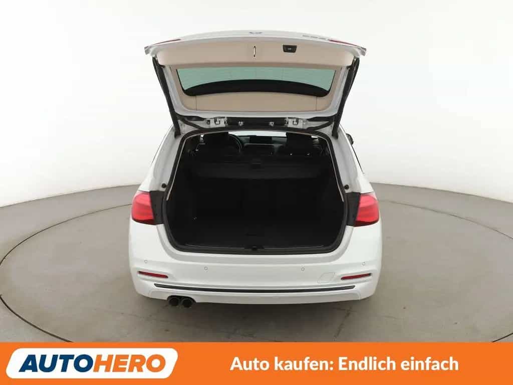 BMW 3 Series 320d Sport Line Shadow *NAVI*LED*TEMPO*PDC* 02/2019-photo-15