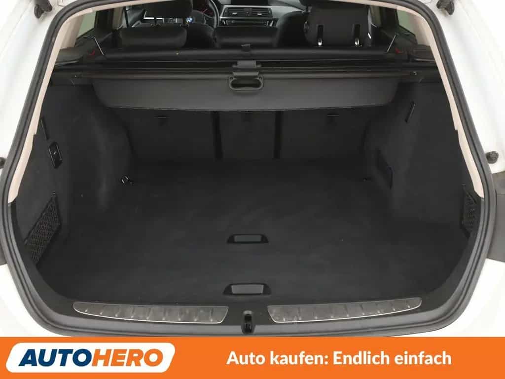 BMW 3 Series 320d Sport Line Shadow *NAVI*LED*TEMPO*PDC* 02/2019-photo-16
