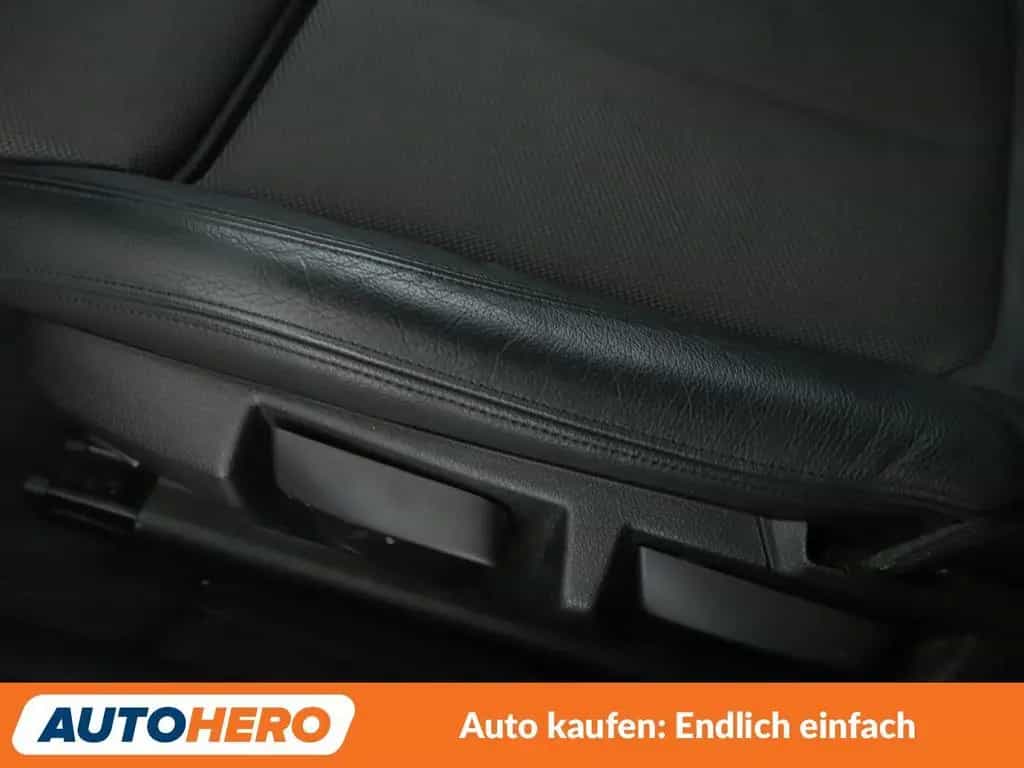BMW 3 Series 320d Sport Line Shadow *NAVI*LED*TEMPO*PDC* 02/2019-photo-23