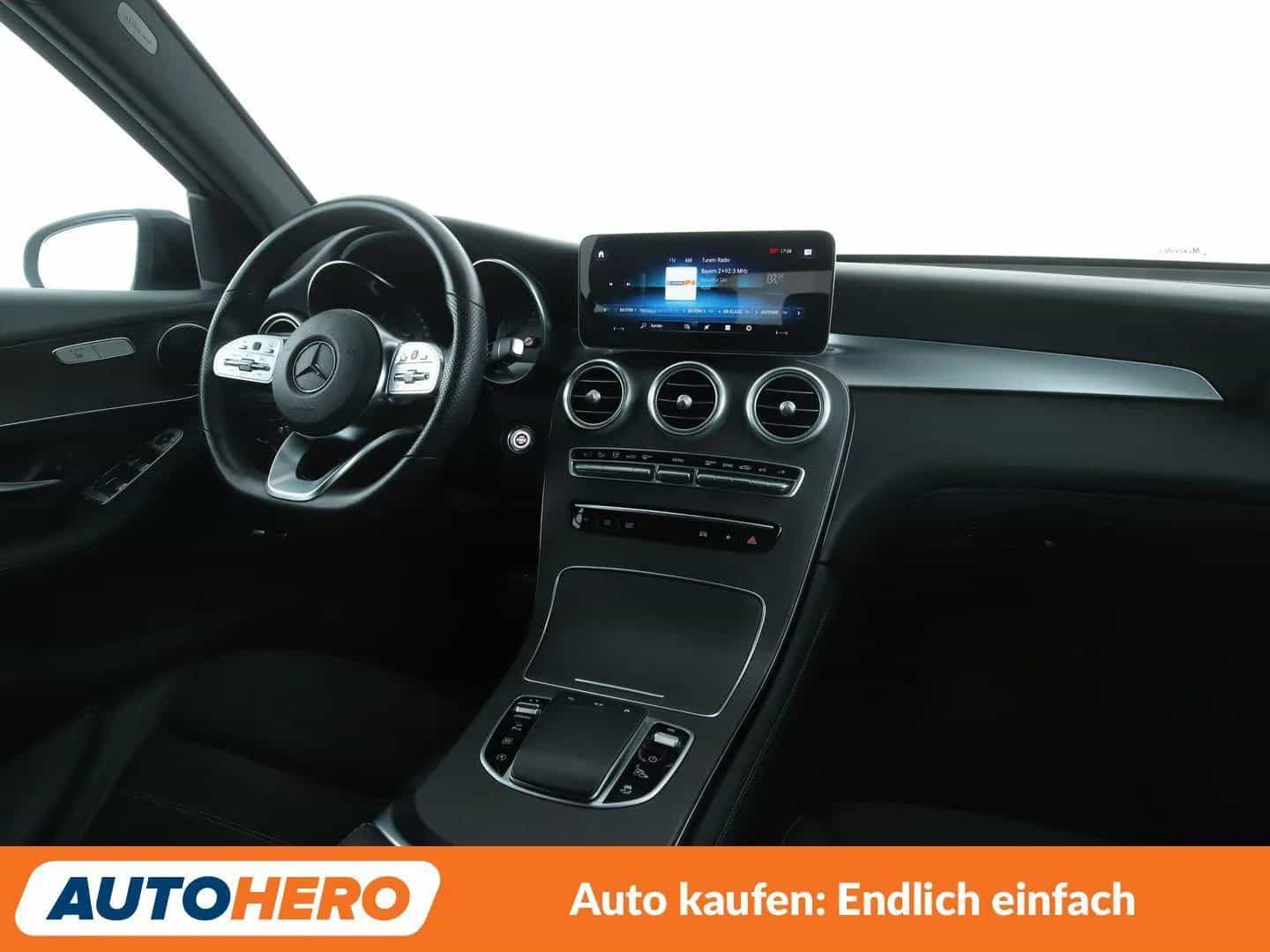 Mercedes-Benz GLC-Class 200 10/2019-photo-12