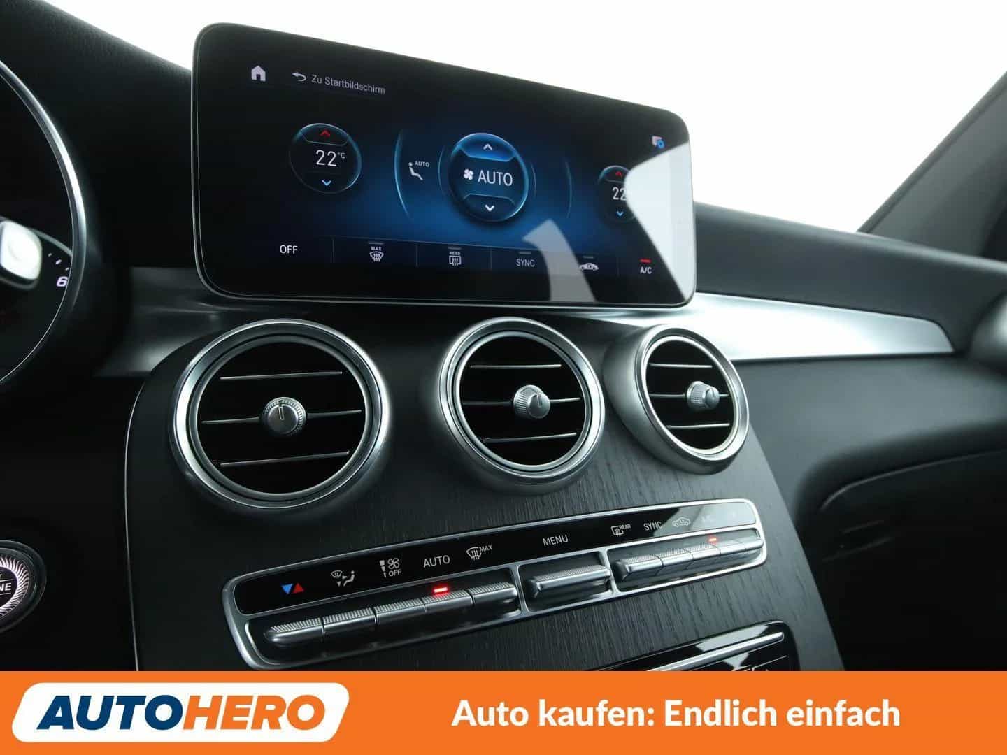 Mercedes-Benz GLC-Class 200 10/2019-photo-23