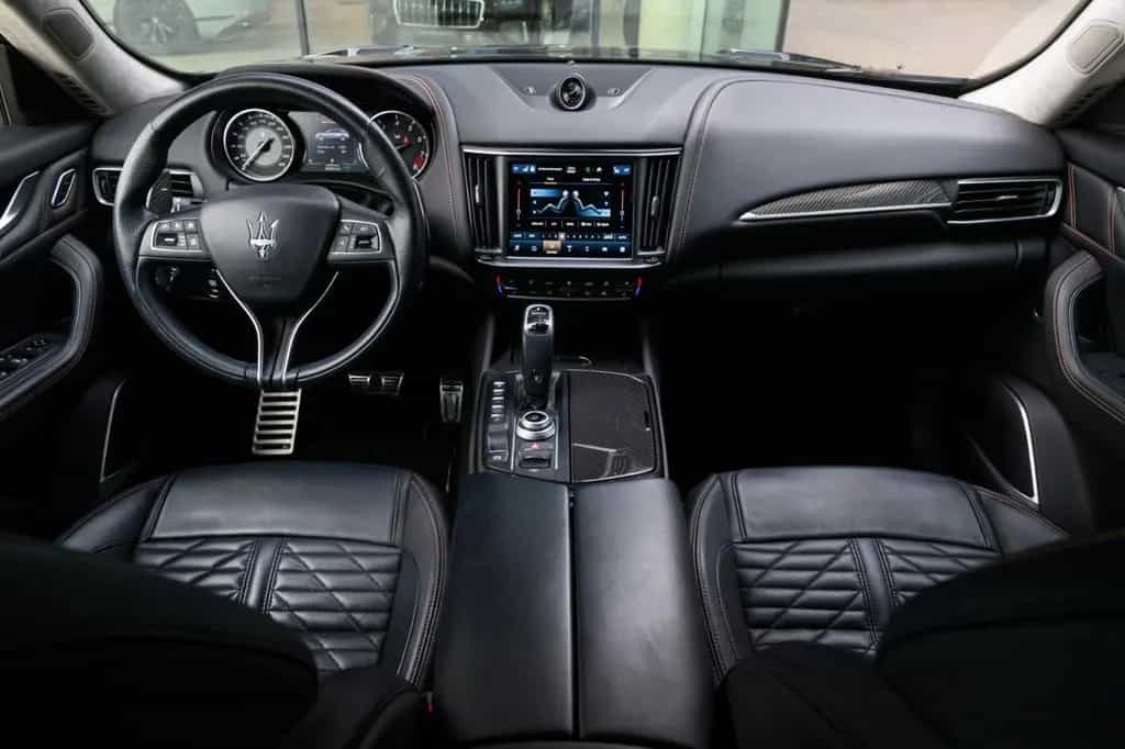 Maserati Levante 3.8 V8 Trofeo Auto 4WD 01/2022-photo-12