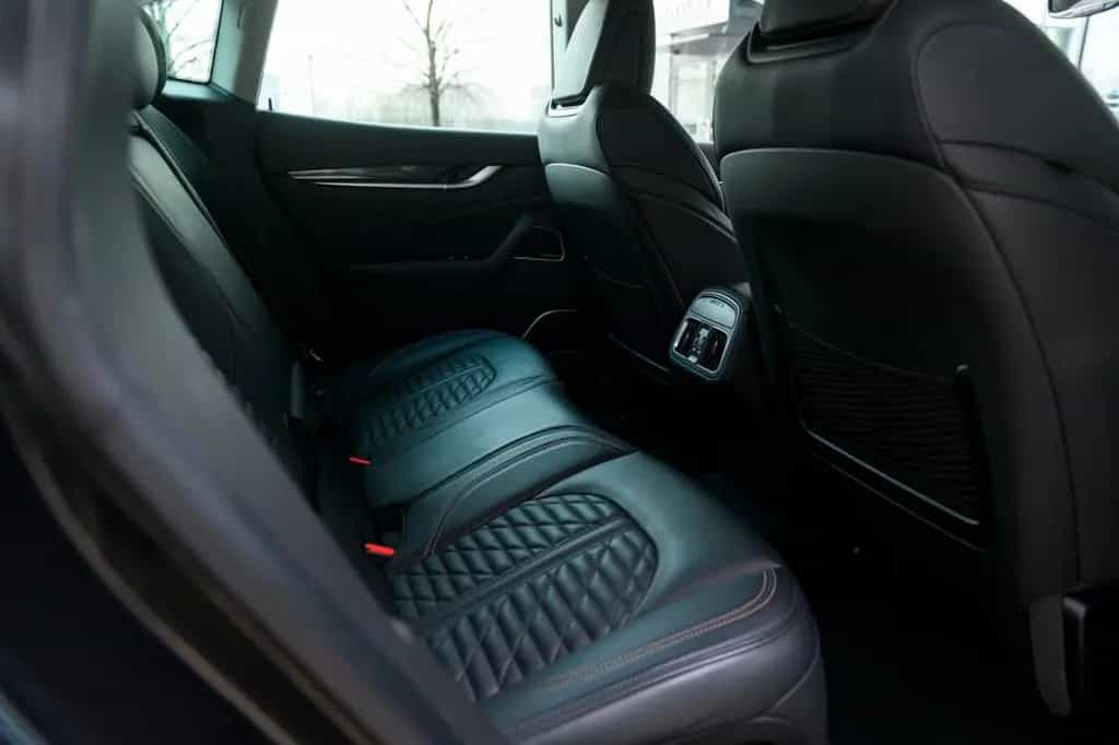 Maserati Levante 3.8 V8 Trofeo Auto 4WD 01/2022-photo-17