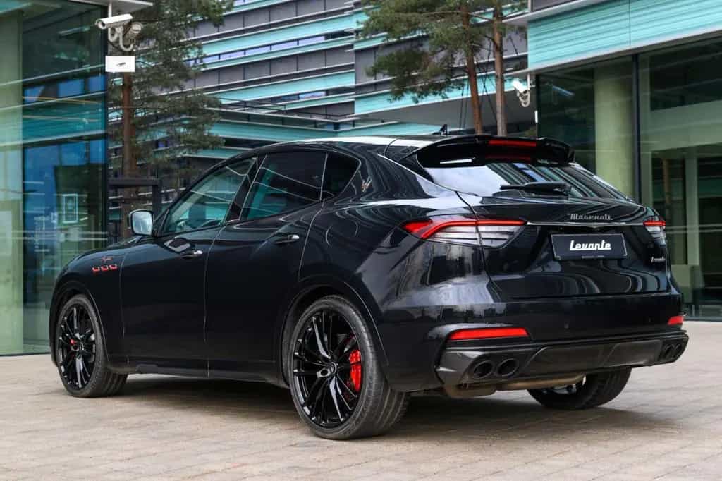 Maserati Levante 3.8 V8 Trofeo Auto 4WD 01/2022-photo-2