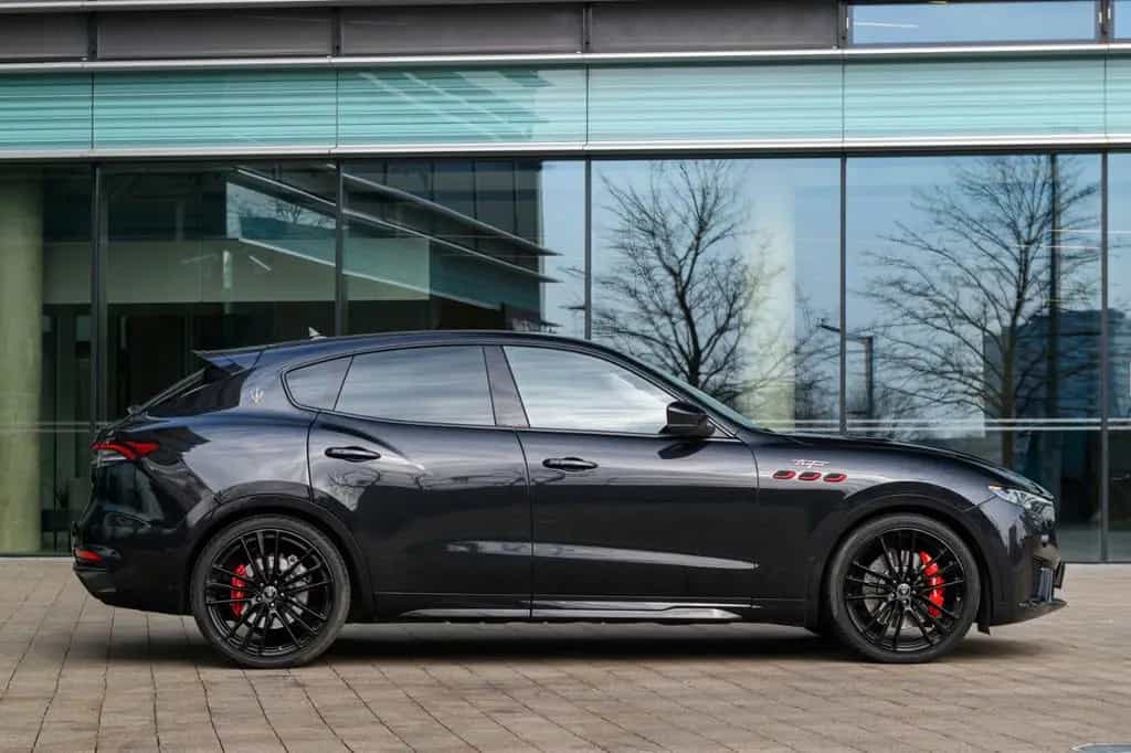 Maserati Levante 3.8 V8 Trofeo Auto 4WD 01/2022-photo-5