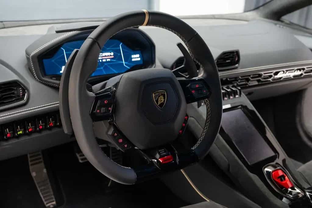 Lamborghini Tecnica 05/2024-photo-23