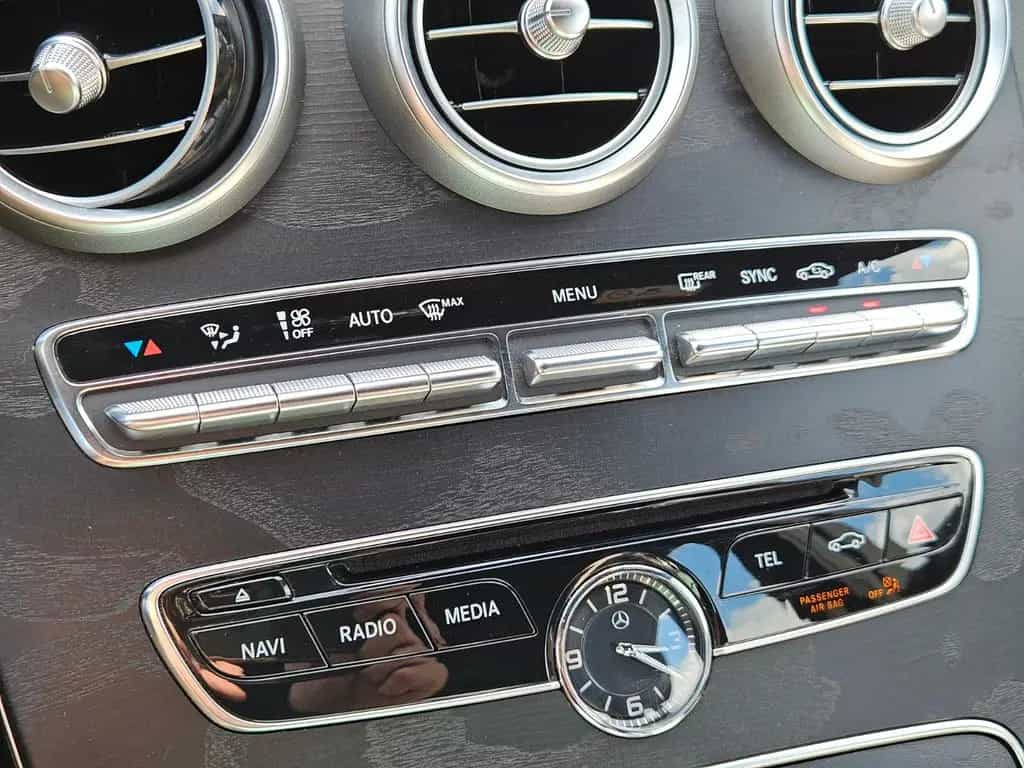 Mercedes-Benz C-Class 400 4Matic Edition 1*LED*Keyless*Designo Innen 04/2015-photo-39