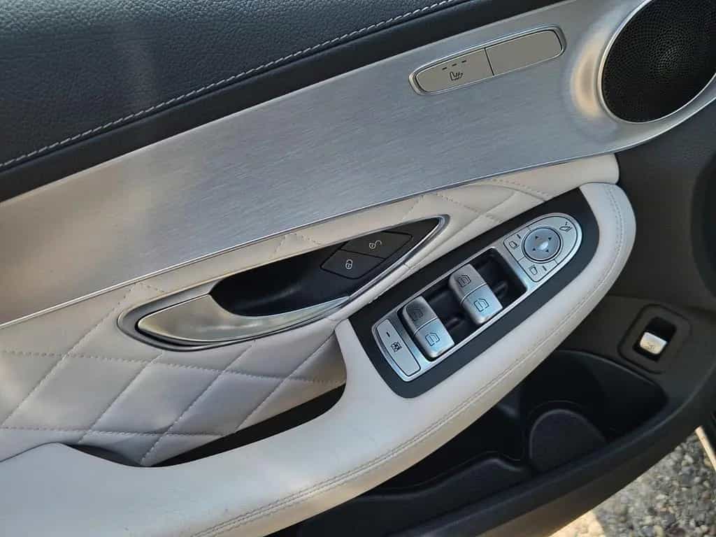 Mercedes-Benz C-Class 400 4Matic Edition 1*LED*Keyless*Designo Innen 04/2015-photo-44