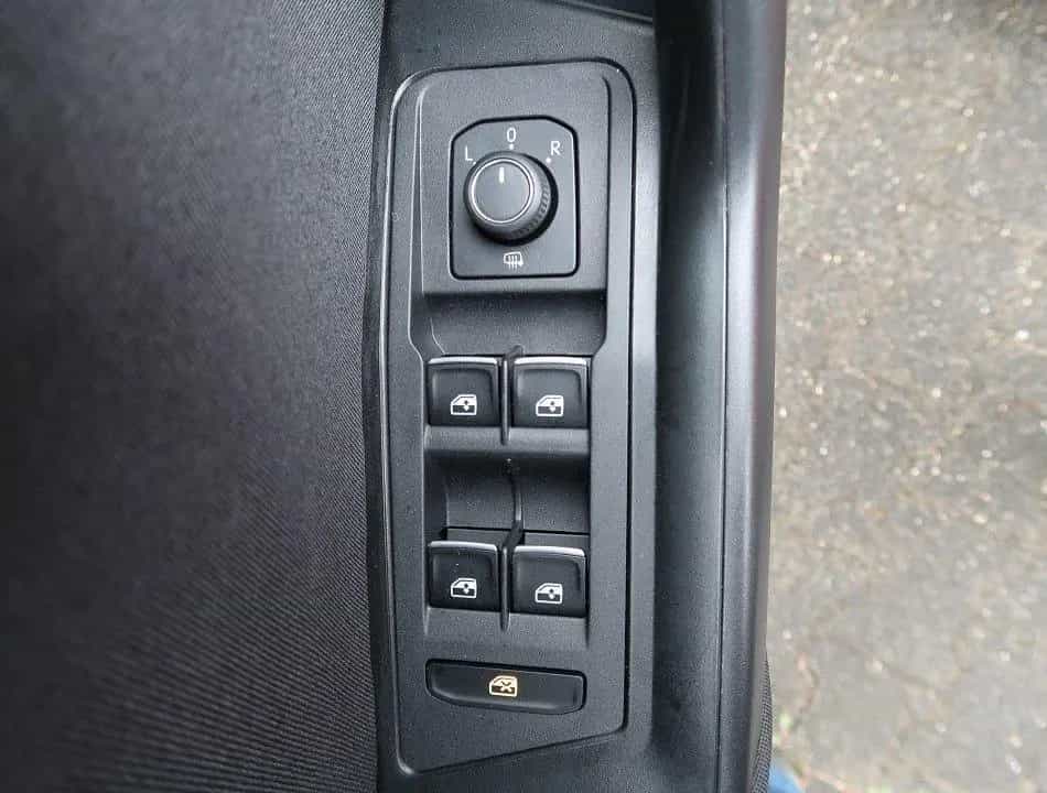 Volkswagen T-Roc R-Line*Automatik*LED*Wartungen lückenlos* 06/2020-photo-12