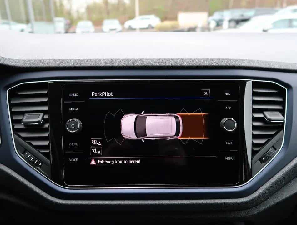 Volkswagen T-Roc R-Line*Automatik*LED*Wartungen lückenlos* 06/2020-photo-24