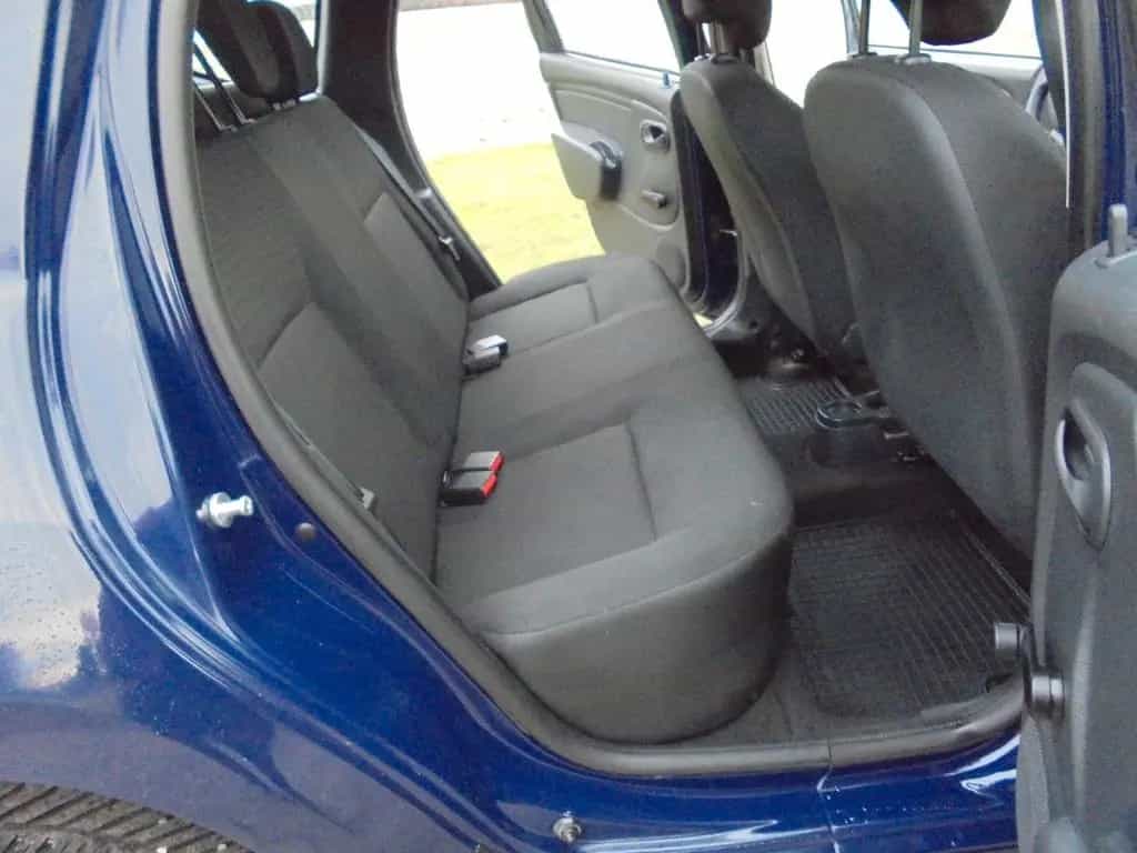 Dacia Duster 1.6 16V 105 4x2 NUR 72 Tkm TÜV NEU! 01/2015-photo-15