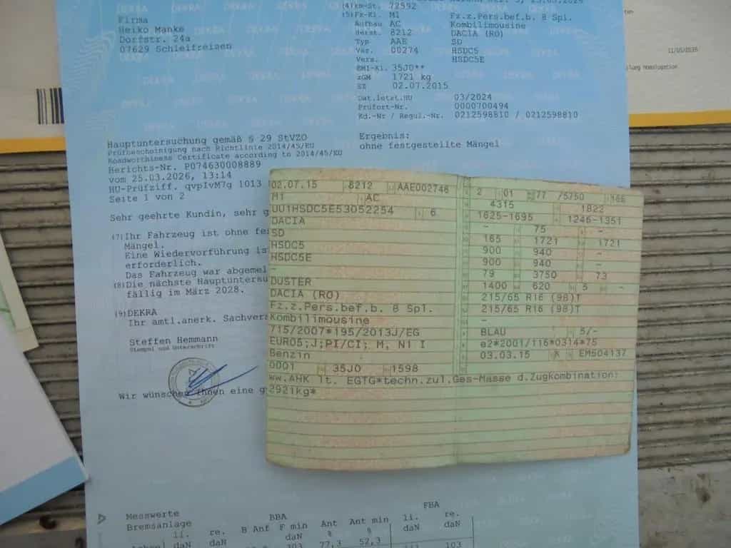 Dacia Duster 1.6 16V 105 4x2 NUR 72 Tkm TÜV NEU! 01/2015-photo-22
