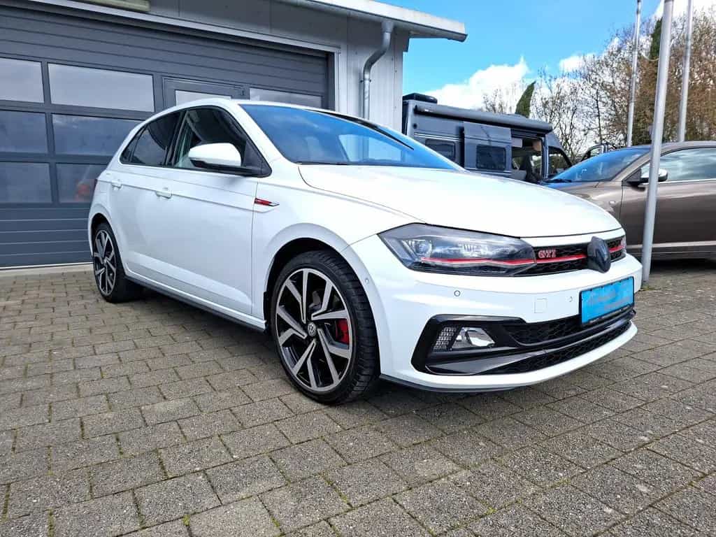 Volkswagen Polo VI 2.0 TSI GTI /App-Connect/ACC/ SHZ 01/2020-photo-0
