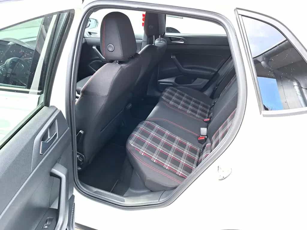 Volkswagen Polo VI 2.0 TSI GTI /App-Connect/ACC/ SHZ 01/2020-photo-10