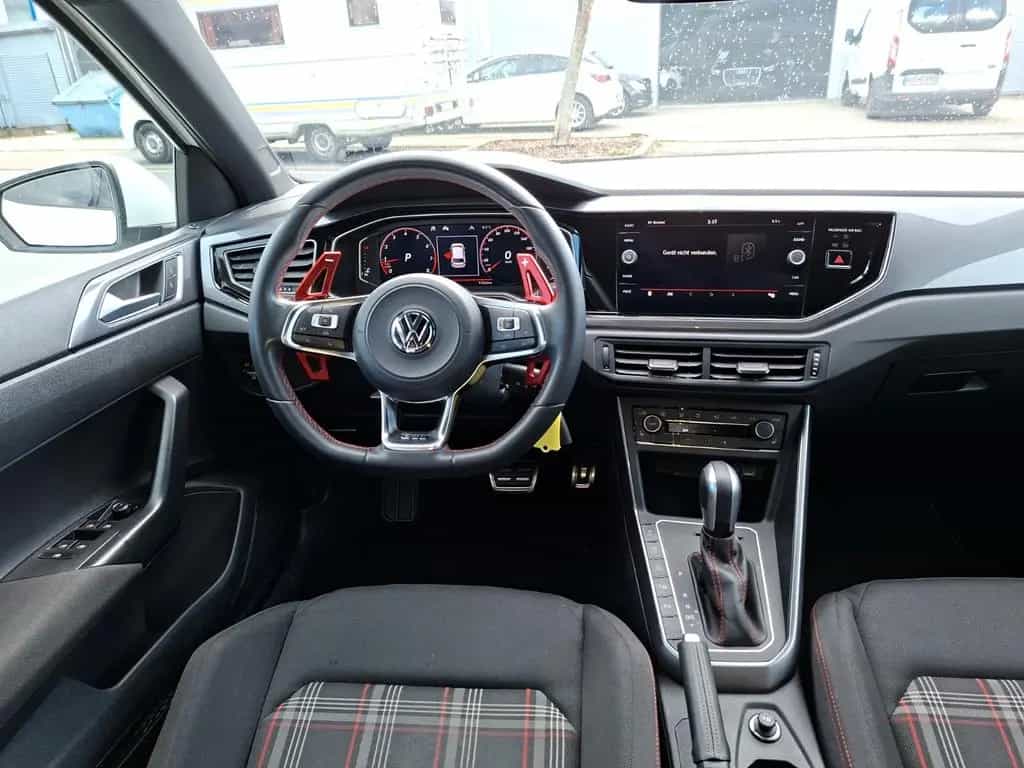 Volkswagen Polo VI 2.0 TSI GTI /App-Connect/ACC/ SHZ 01/2020-photo-11