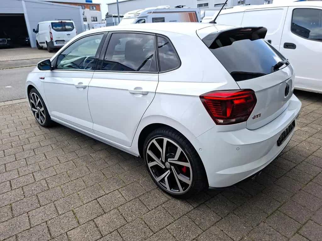 Volkswagen Polo VI 2.0 TSI GTI /App-Connect/ACC/ SHZ 01/2020-photo-3