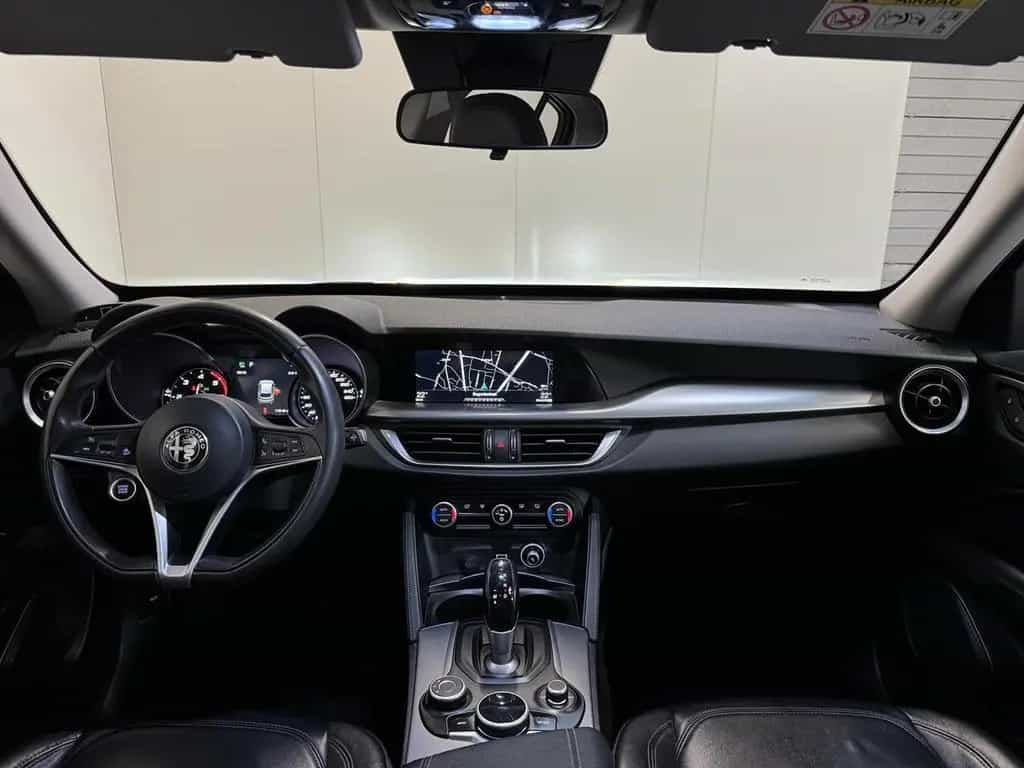 Alfa Romeo Stelvio 2.2 D Autom. - GPS - Airco - Topstaat! 06/2017-photo-9