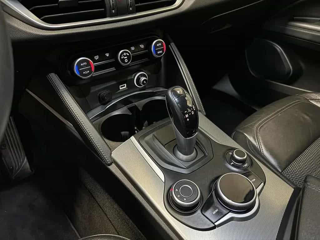 Alfa Romeo Stelvio 2.2 D Autom. - GPS - Airco - Topstaat! 06/2017-photo-10