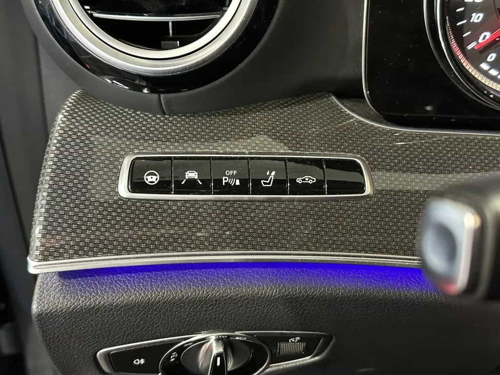 Mercedes-Benz E-Class 53 AMG 4Ma+*NIGHT*MULTIBEAM-360-BURMESTER-PANO 11/2019-photo-35