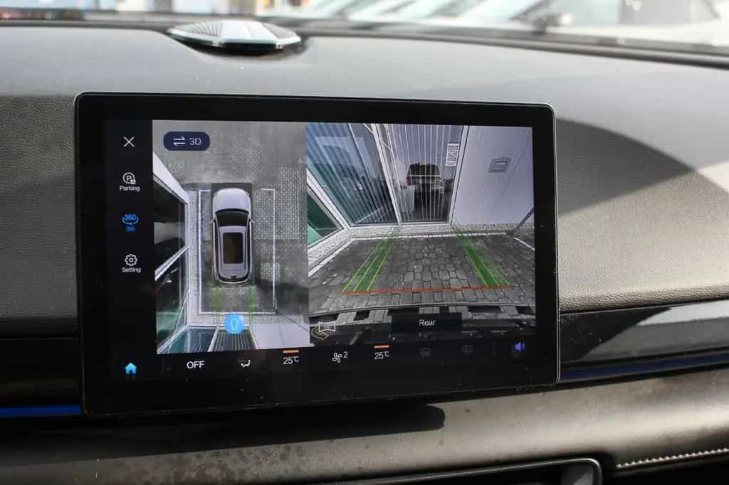BAIC X55 AUTOMATIK LEDER 03/2023-photo-12