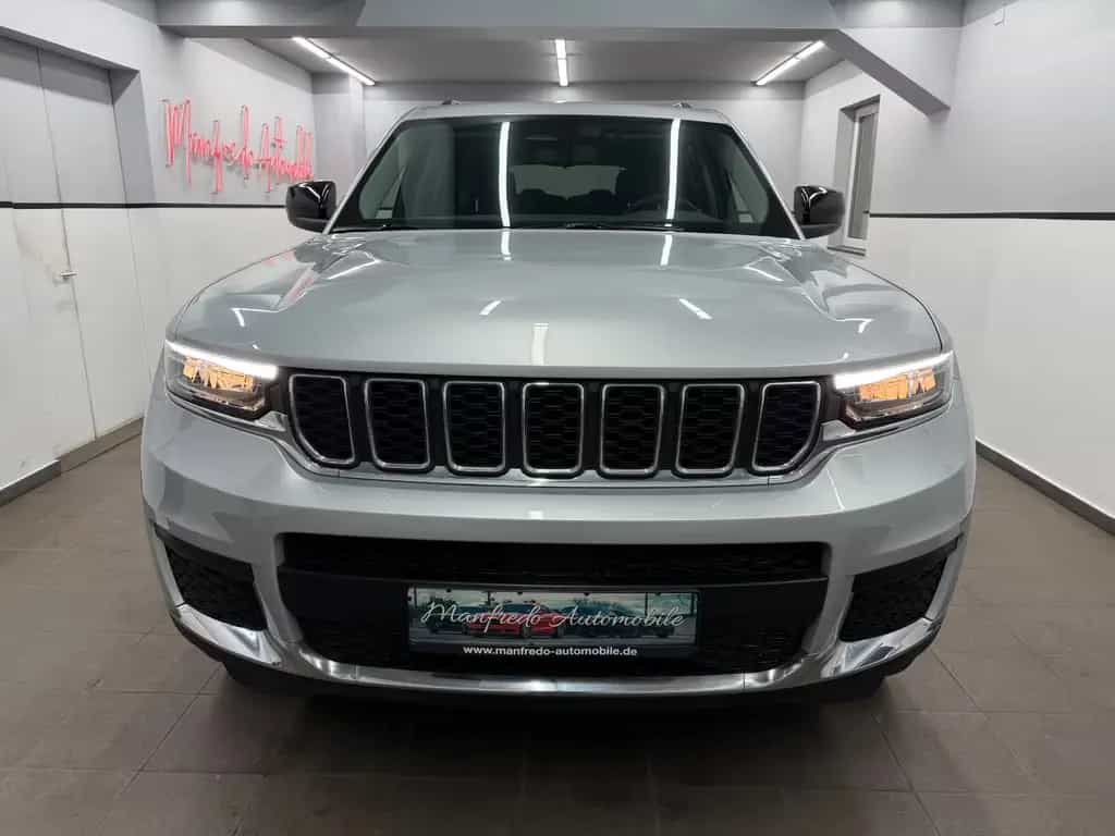 Jeep Grand Cherokee LAREDO L 4x4/Glasdach/ACC/Spur.H 07/2023-photo-2