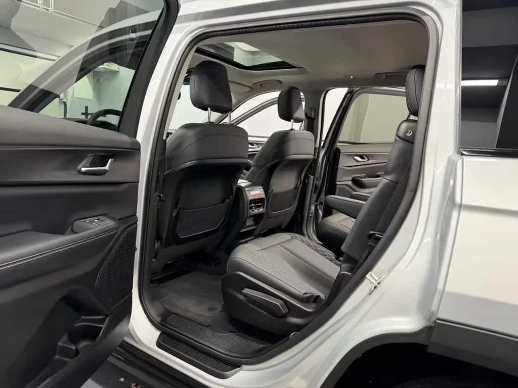 Jeep Grand Cherokee LAREDO L 4x4/Glasdach/ACC/Spur.H 07/2023-photo-24
