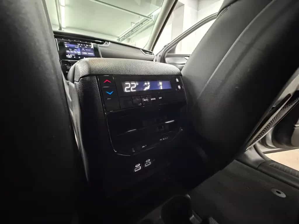 Jeep Grand Cherokee LAREDO L 4x4/Glasdach/ACC/Spur.H 07/2023-photo-26