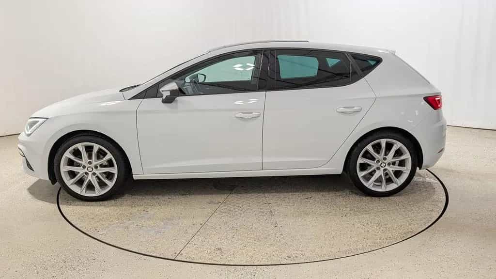 Seat Leon 1.5 TSI DSG FR Sport|Navi|Pano|LED|Navi 08/2019-photo-2