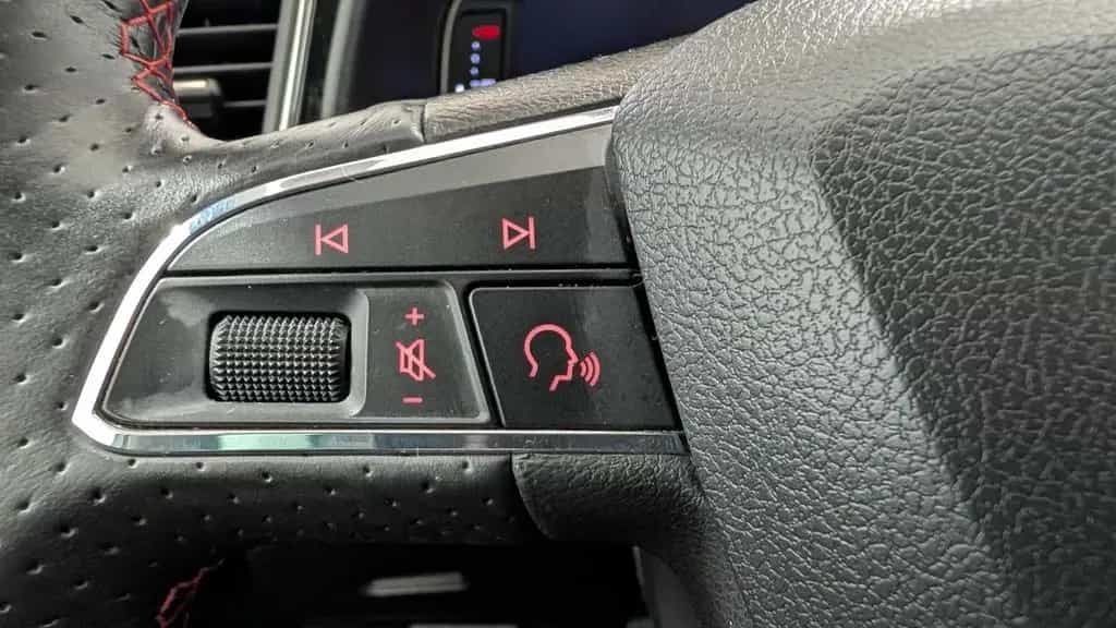 Seat Leon 1.5 TSI DSG FR Sport|Navi|Pano|LED|Navi 08/2019-photo-23