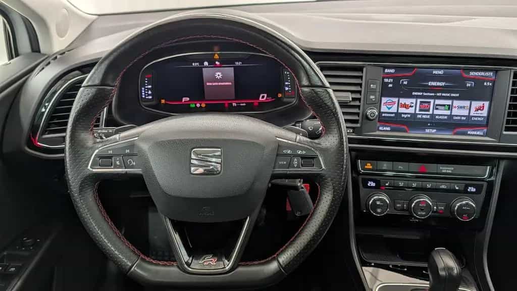 Seat Leon 1.5 TSI DSG FR Sport|Navi|Pano|LED|Navi 08/2019-photo-7